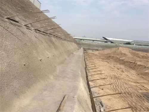 华亭河道边坡加固